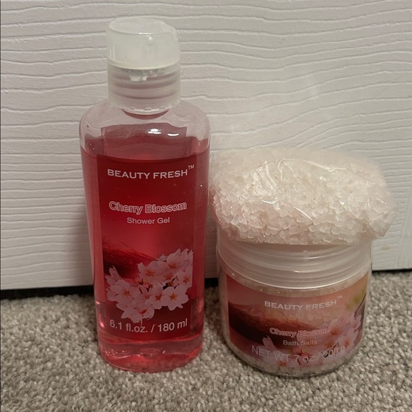 Cherry Blossom Body Set - Picture 1 of 6